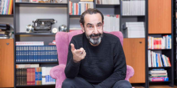 3. kez lenf kanseriyle mücadele eden Özkan Uğur, entübe edildi