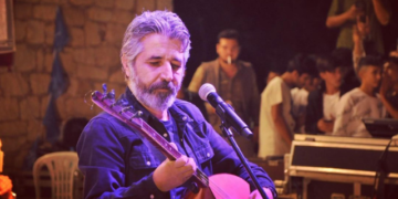 Ali Kınık'tan Melek Mosso'ya sert sözler: Zavallı kızcağız