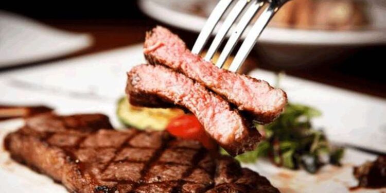 Etin yanında baharat kullanımı sağlık risklerini azaltıyor