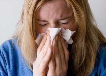 KBB Uzmanı Op. Dr. Özer: ‘Alerjik rinit kesinlikle kendi kendine geçmez’