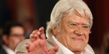 Usta oyuncu Cüneyt Arkın vefatının birinci yılında anılıyor