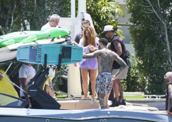 Lewis Hamilton'la aşk yaşayan Shakira'dan ilginç iddia: Artık beyaz tenli erkek istemiyor