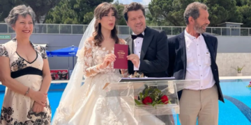 Oyuncu İlker Aksum, 2 yıllık sevgilisiyle evlendi