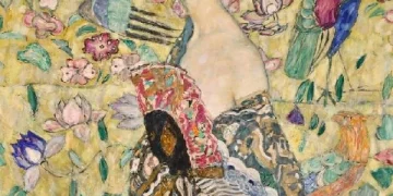Gustav Klimt'in 'Yelpazeli Kadın' tablosu rekor fiyata satıldı