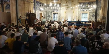 Selimiye Camii, Kurban Bayramı namazında doldu