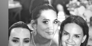 Uzun süre sonra barışan Buse Varol ile eltisi Merve Tektaş yan yana poz verdi