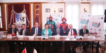 POYRAZOĞLU KUKLA VE KARAGÖZ FESTİVALİ BAŞLIYOR