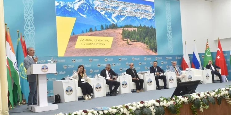 11. Uluslararası Altay Toplulukları Sempozyumu Almatı'da Başladı