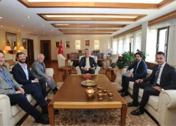 Kültür ve Turizm Bakanı Mehmet Nuri Ersoy, ünlü yapımcı James Brock ile görüştü