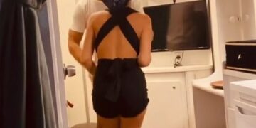 Demet Özdemir ve Şükrü Özyıldız karavanda dans etti