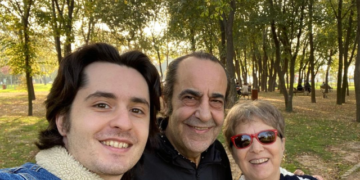 Eşi Özkan Uğur'un ölümüyle yıkılan Aysun Aslan'dan yürek sızlatan paylaşım: Bundan sonrası karanlık