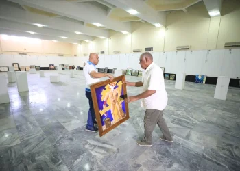 Irak'ta Modern Sanat Eserlerinin Taklitleri Satışa Sunuluyor