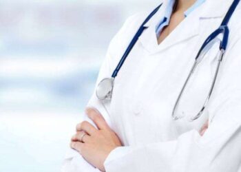 Doktorlar neden yurt dışına gidiyor? Genel Sağlık-İş Genel Başkanı Derya Uğur: İnsani koşullar için gidiyorlar