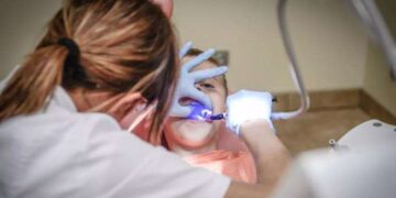 Ağız ve diş sağlığında kriz: Hastalara beş yıl sonraya randevu