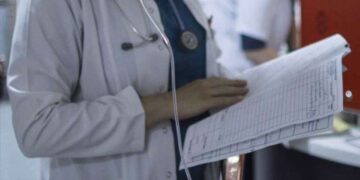 Hasta randevu bulamıyor! CHP'li Gamze Akkuş İlgezdi: Sağlıkta çöküş