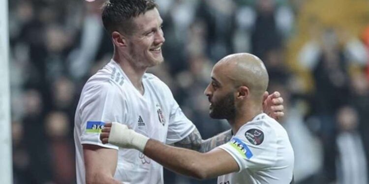 Nathan Redmond ile Wout Weghorst İngiltere Premier Lig'de buluşuyor