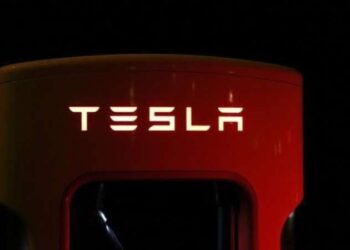Tesla'nın geliri ve net karı ikinci çeyrekte arttı