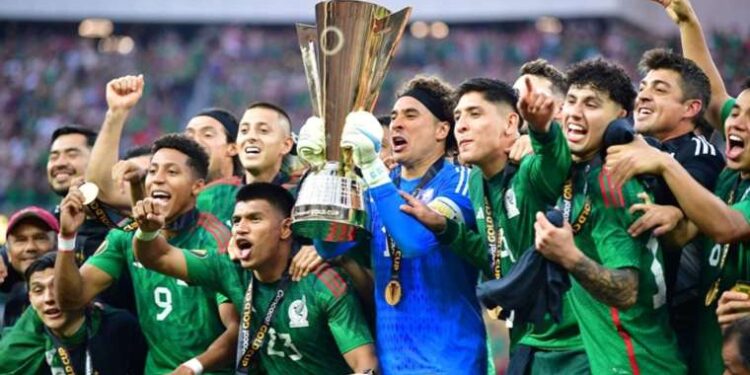 Meksika CONCACAF Altın Kupa'da şampiyon oldu