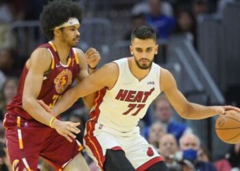 Ömer Yurtseven'in NBA'deki yeni takımı belli oldu