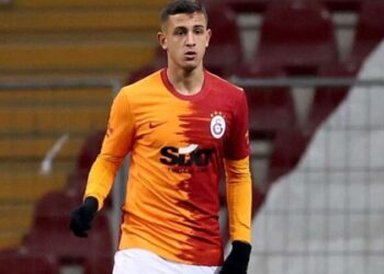 Bartuğ Elmaz kimdir, nereli, kaç yaşında? Bartuğ Elmaz hangi takımlarda futbol oynadı?