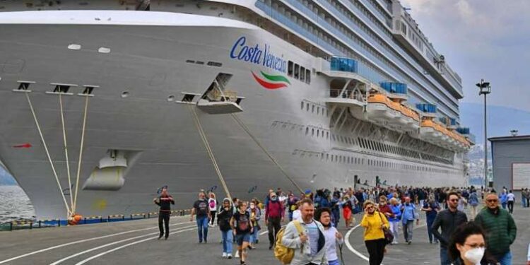 İzmir turizmde rekora doğru gidiyor