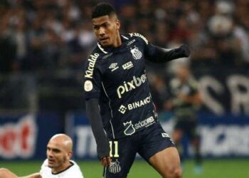 Chelsea Angelo Gabriel'i kadrosuna kattı