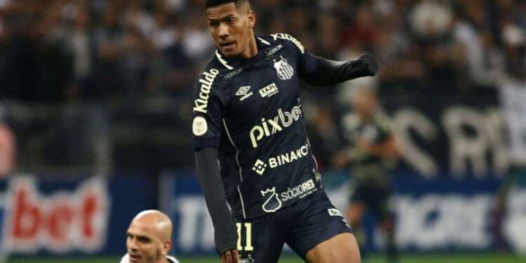 Chelsea Angelo Gabriel'i kadrosuna kattı