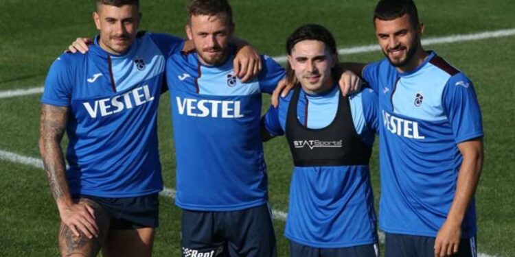 Son Dakika: Trabzonspor'da Dorukhan Toköz ile yollar ayrıldı