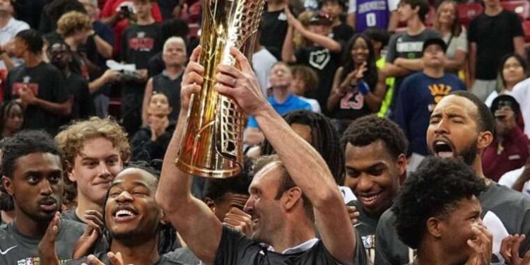 Cleveland Cavaliers NBA Yaz Ligi'nde şampiyon oldu