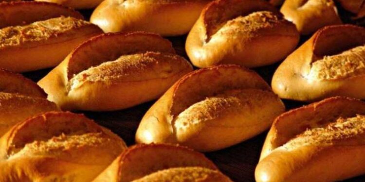 Ankara'da ekmeğe yüzde 40 zam