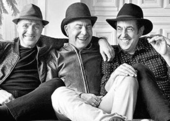 MFÖ Özkan’sız kaldı… Mazhar Alanson ağlamaktan konuşamadı