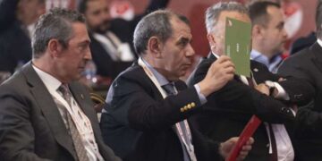 Son Dakika: Fenerbahçe'den Dursun Özbek'e davet