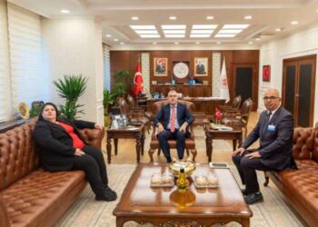 KESK, toplu sözleşme taleplerini Çalışma Bakanı Işıkhan’a iletti