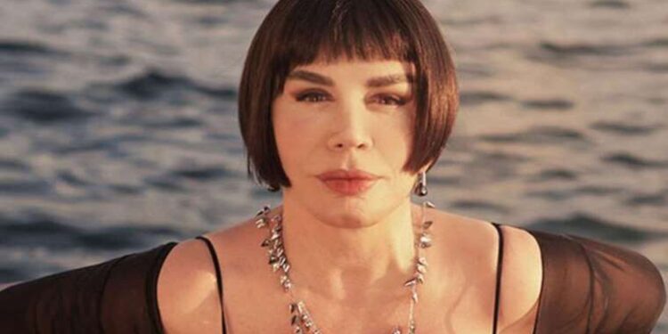 Sezen Aksu’nun yalısında dehşet anları: Şikâyetçi oldu