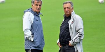 Beşiktaş'ta Ahmet Nur Çebi'den taraftara mesaj