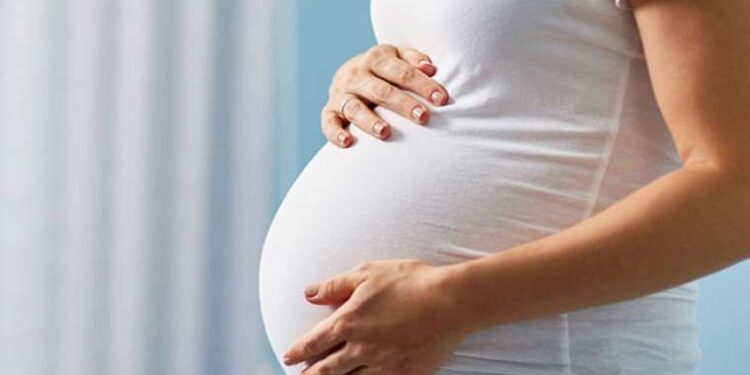 Hamileler sıcak havadan daha çok etkileniyor