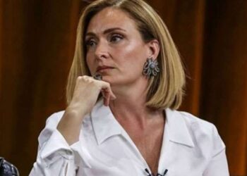 Ceyda Düvenci kimdir, nereli, kaç yaşında? Ceyda Düvenci ve Bülent Şakrak neden boşandı, çocukların velayetini kim aldı?