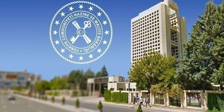 Hazine bugün düzenlediği 2 tahvil ihalesinde yaklaşık 4.9 milyar lira borçlandı