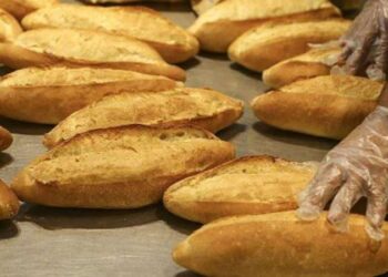 Adana'da ekmeğe yüzde 50 zam