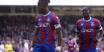 Eberechi Eze: 'Zaha'nın kalmasını istiyoruz'