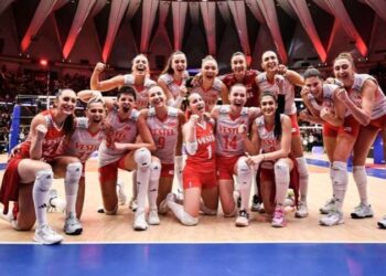 CHP Spor Kurulu Başkanı Demirhan Şerefhan: 'Türk kadınının gururu Filenin Sultanları'