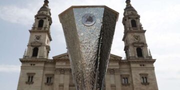 UEFA açıkladı: Türkiye'den resmi final başvurusu!