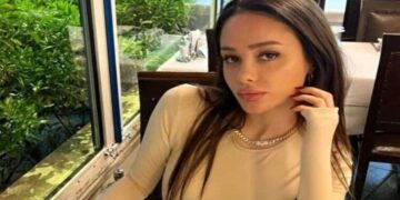 Oyuncu Pelin Sönmez ile Cem Candar boşandı