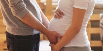 Gebelikte cinsel ilişkiye girilir mi? Uzmanı açıkladı...