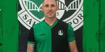 Sakaryaspor'dan orta sahaya takviye!