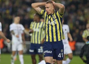 Attila Szalai, Fenerbahçe'ye veda etti!