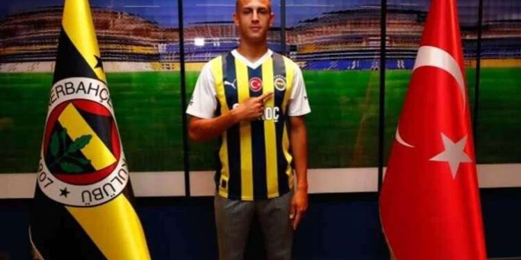 Bartuğ Elmaz, Fenerbahçe'de!