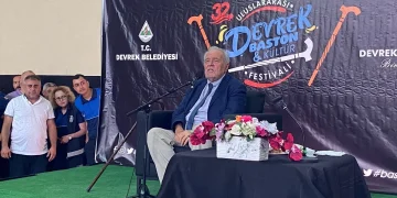 Prof. Dr. İlber Ortaylı, Devrek'te söyleşiye katıldı