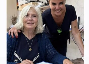 Seren Serengil'in annesi, Gülben Ergen'in paylaşımını beğendi