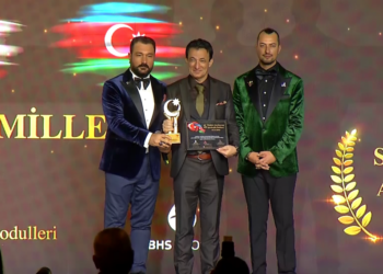 Akademisyen ve Sanatçı Sebahattin Sivrikaya’ya anlamlı ödül